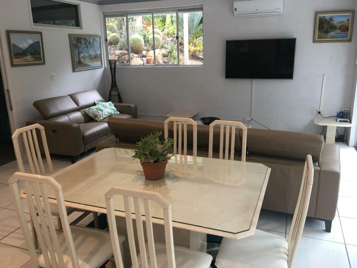 Ancient Gardens Guesthouse & Botanical Gardens Eudlo Ngoại thất bức ảnh